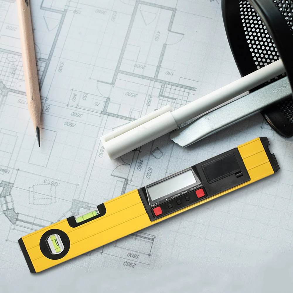 

LCD Laser Level 360 Degrees With Voice Prompt Function Laser Leveling Unit I-beam Digital Spirit Level Angle Gauge Finder