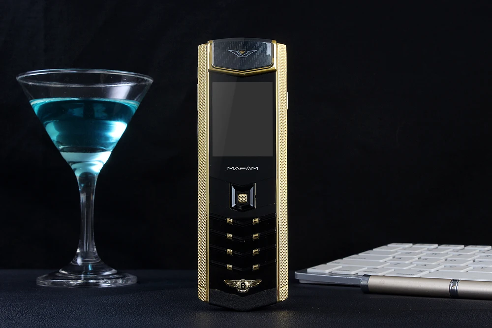 vertu gold