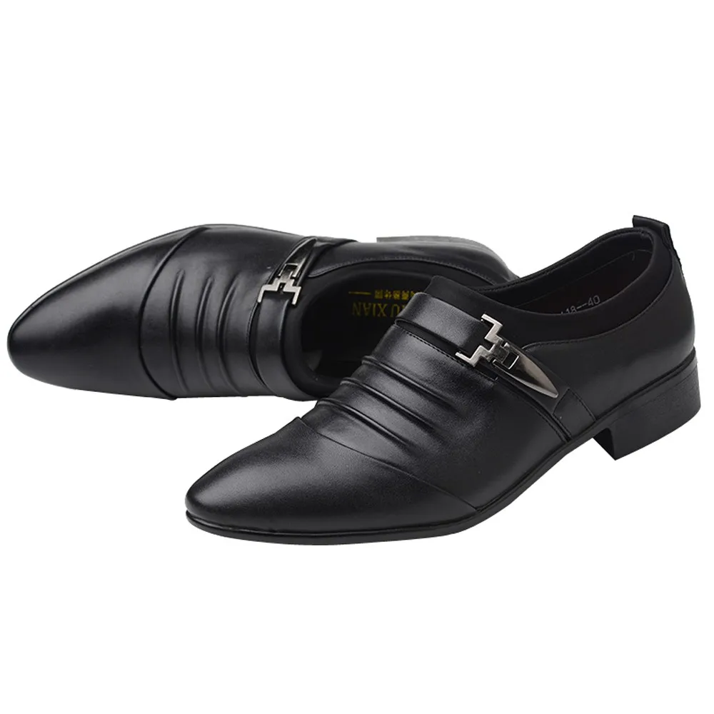 

Casual Leather Men Shoes Fashion British Style Man Pointed Toe Formal Wedding Shoes Buckle Strap Loafers zapatos mujer 2019