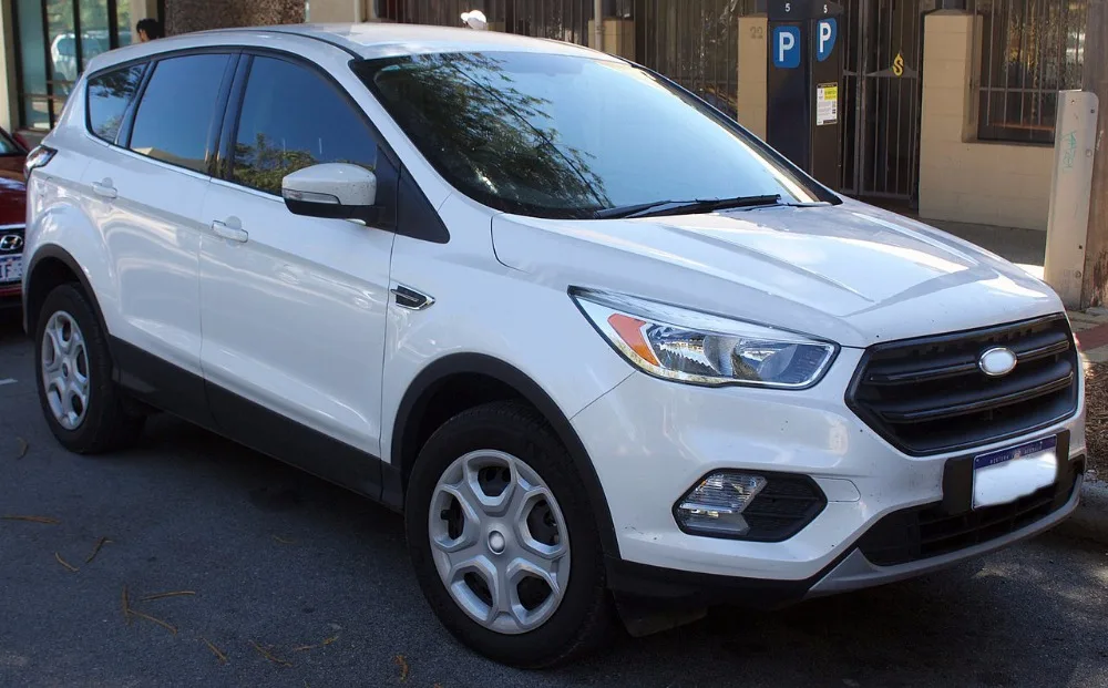 1280px-2017_Ford_Escape_(ZG)_Ambiente_wagon_(2017-11-18)_01 