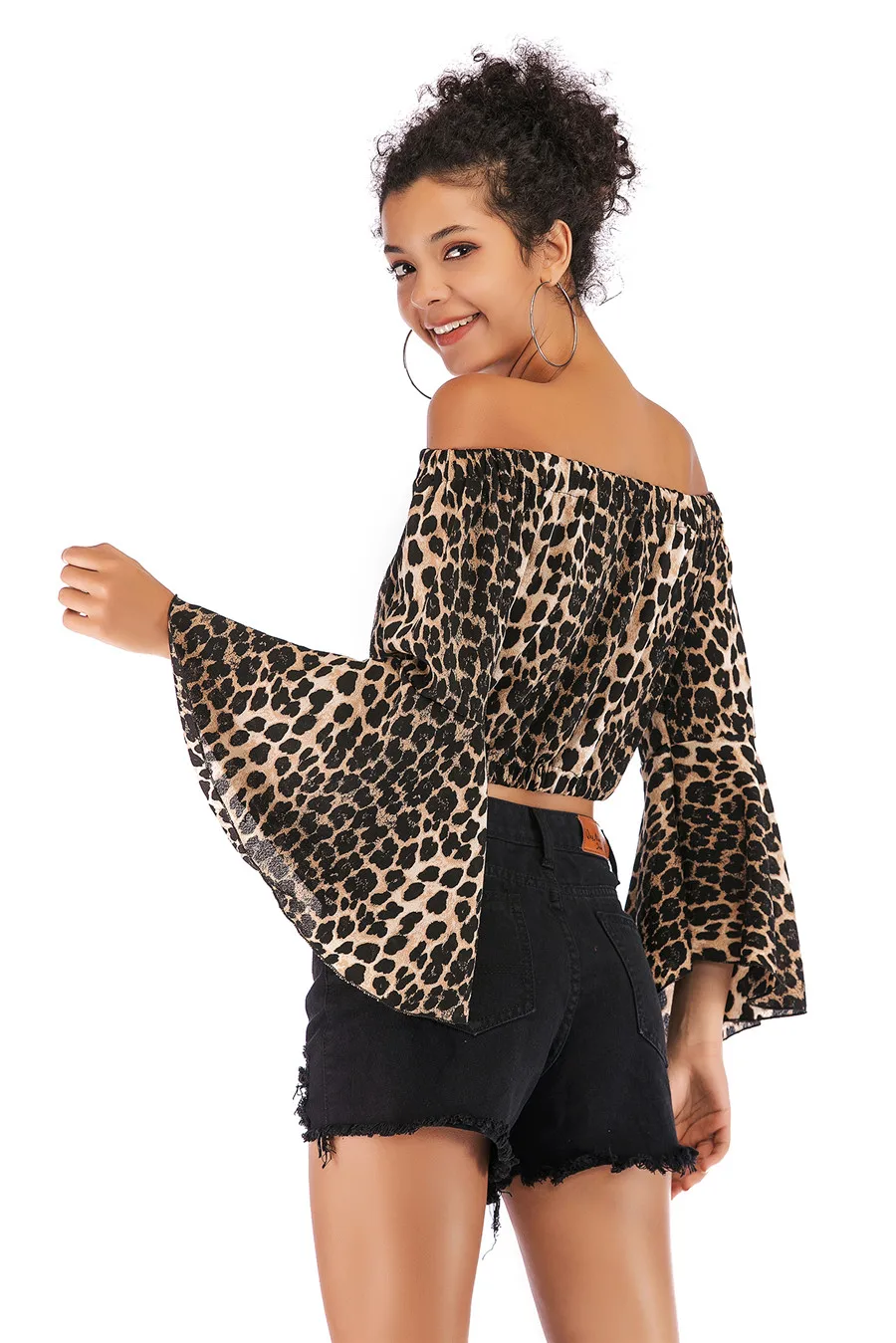 Gladiolus Off Shoulder Spring Autumn Blouse Women 2019 Flare Sleeve Sexy Leopard Print Crop Top Shirt Women Blouses Ladies Tops (38)