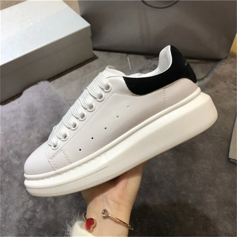 

Men Running Shoes Brand Women Running Shoes Outdoor jogging Sport Shoes For Men Outdoor Athletic Sport Shoes For Women Mesh