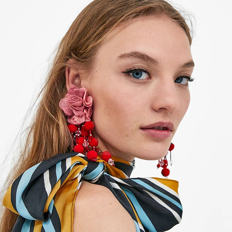 

FASHIONSNOOPS New Trendy Fringed Dangle Earrings For Women Long Flower Wedding Jewelry Charm Statement Drop Earrings