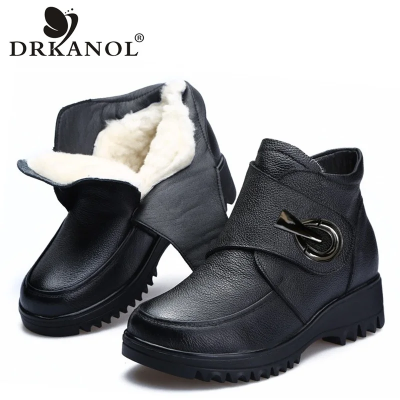 sport shoes on