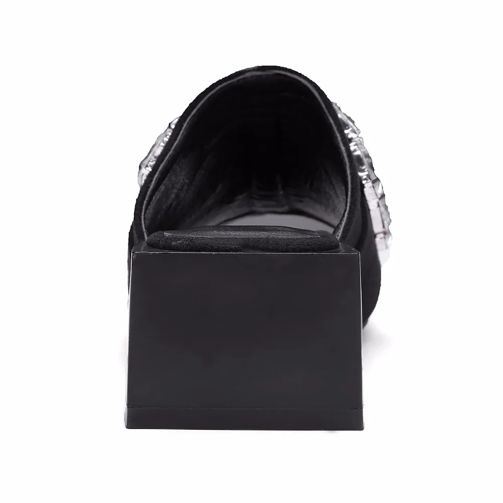 F4