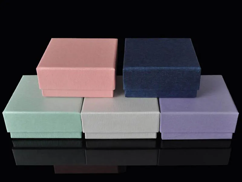 

50pcs/lot 7.5*7.5*3.5cm Square Box For Jewelry 4Color Ring Earring Pendant Display Box Wedding Gift Packing (OEM Logo: 1000PCS)