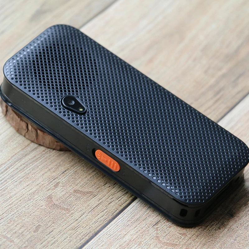 Дешевые цены 2G GSM Quad Band Dual Sim Whatsapp Speed Dial Powerbank BT 2 0 Русская клавиатура для пожилых