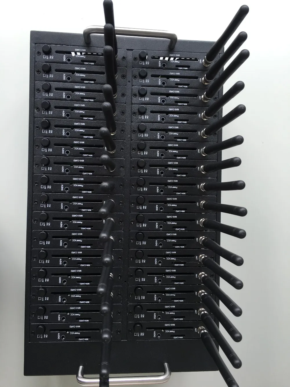32 портовый модем xjx Wavecom sierra sl6087 с функцией смс|sms modem pool|sms modemmodem pool |
