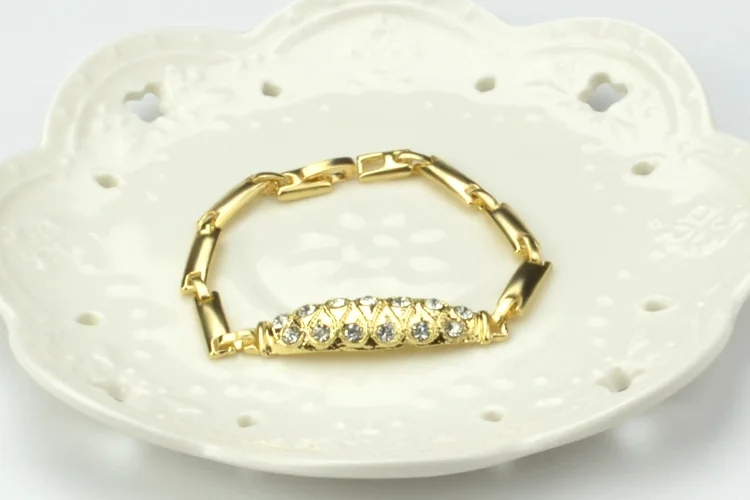 Модные ожерелья Чокеры 2019 Новые Ювелирные наборы ожерелье Серьги Дубай золотые