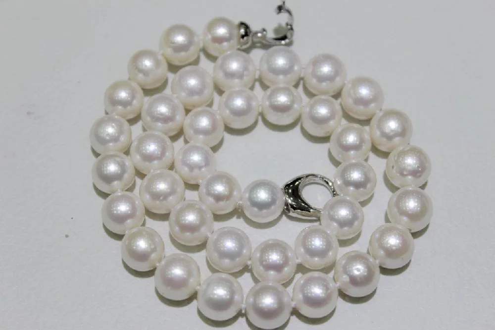 

0002983 fresh water pearl Beautiful necklace Round white 10-11.5MM