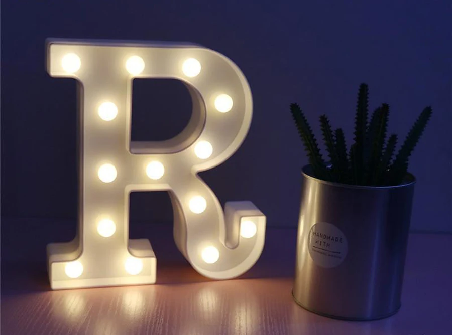 R