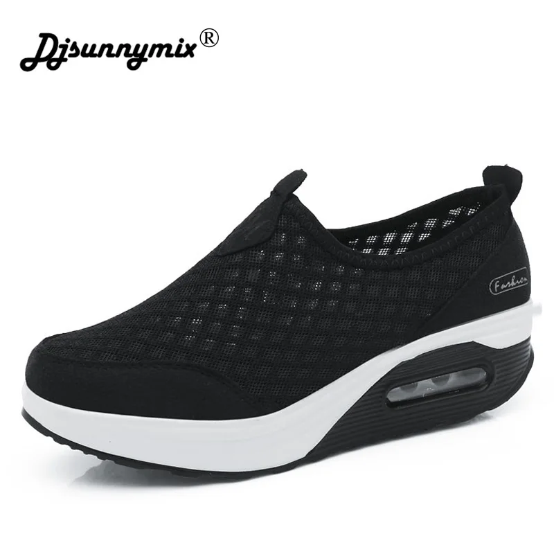Vente DJSUNNYMIX Marque 2018 Femmes Casual sneakers Minceur Plate Forme Plat Chaussures De Mode Mesh Tissage Respirant Fitness Lady Chaussures