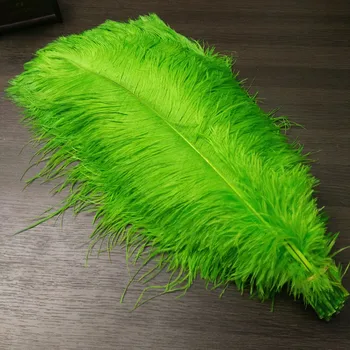 

Gorgeous 10PCS/lot Beautiful high-quality green ostrich feathers 40-45 cm / 16-18 inch, wedding feather decorations