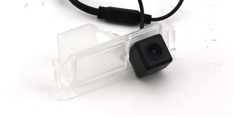 Liislee Car Rear View Camera For Hyundai Elantra AD  Avante 2016~2018  Reverse Camera  NTST PAL  License Plate Lamp OEM 9