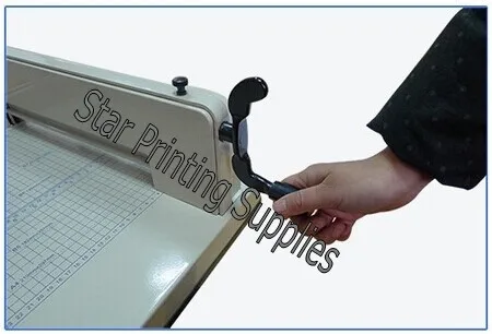 manual paper cutter using method 1_conew1