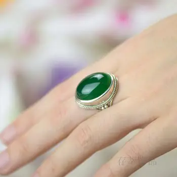 

S925 Sterling Silver Silver Hand inlaid natural green chalcedony Ring Ring Vintage Antique Nepal egg shaped all-match