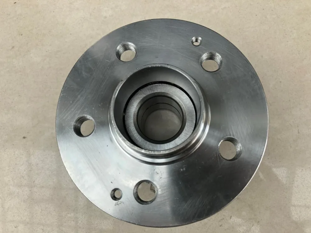1pcs Rear Wheel Hub bearing for Chinese SAIC ROEWE RX3 360 MG GT ZS Auto car motor part 10094254