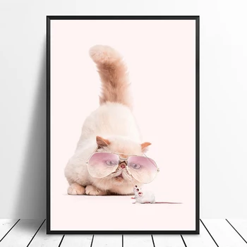 

Pink Cat Mouse Predator&Pray Simple Stylish Original Design Animal Poster Girl Home Decor Wall Art Nordic style Canvas painting