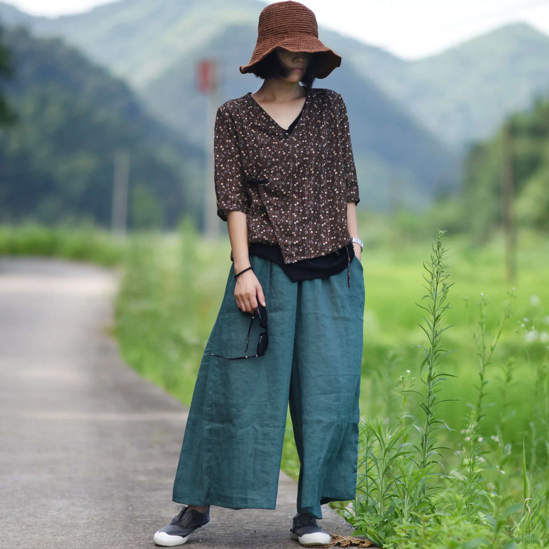 

Women Loose Short Print Blouse Shirt Tops Retro Vintage Irregular Cotton Linen Shirts Female Loose Cotton Flax Blouse Tops