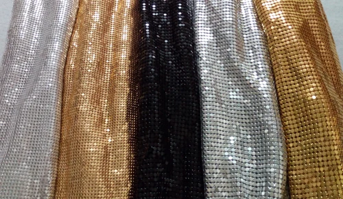 

ZY 100cm 2mm/3mm Square Chunky Glitter Metal Mesh Fabric Metallic cloth Metal Sequin Sequined Fabric Curtain Home Decoration