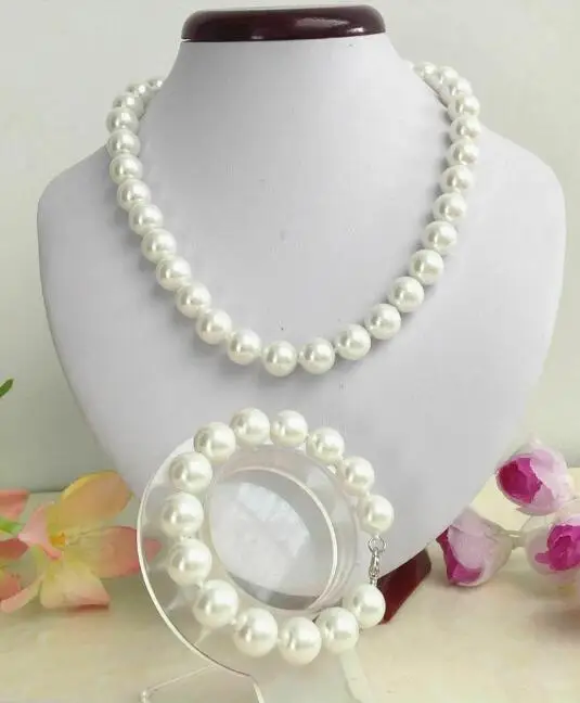 

Charming 20"12 mm White Shell Pearl Necklace Bracelet Set