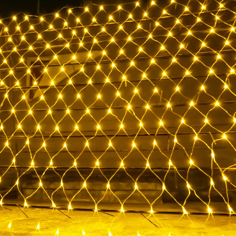 

BEIAIDI 6Mx4M 880 LED Net Mesh Fairy LED String Christmas Light 8 Function Outdoor Xmas Wedding Party Curtain Icicle Net Light