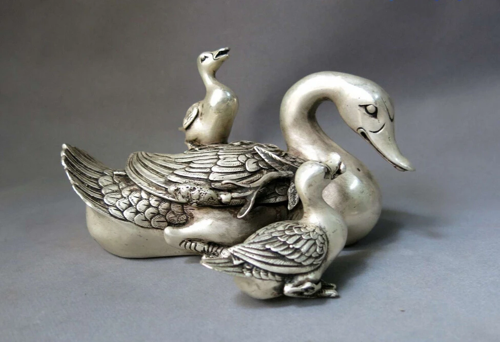 

China Silver Feng Shui carved sculpture beautiful fine three duck Statue