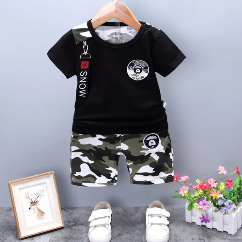 

2019 new summer 1-4 years old cotton short-sleeved camouflage shorts two-piece baby children suit trend