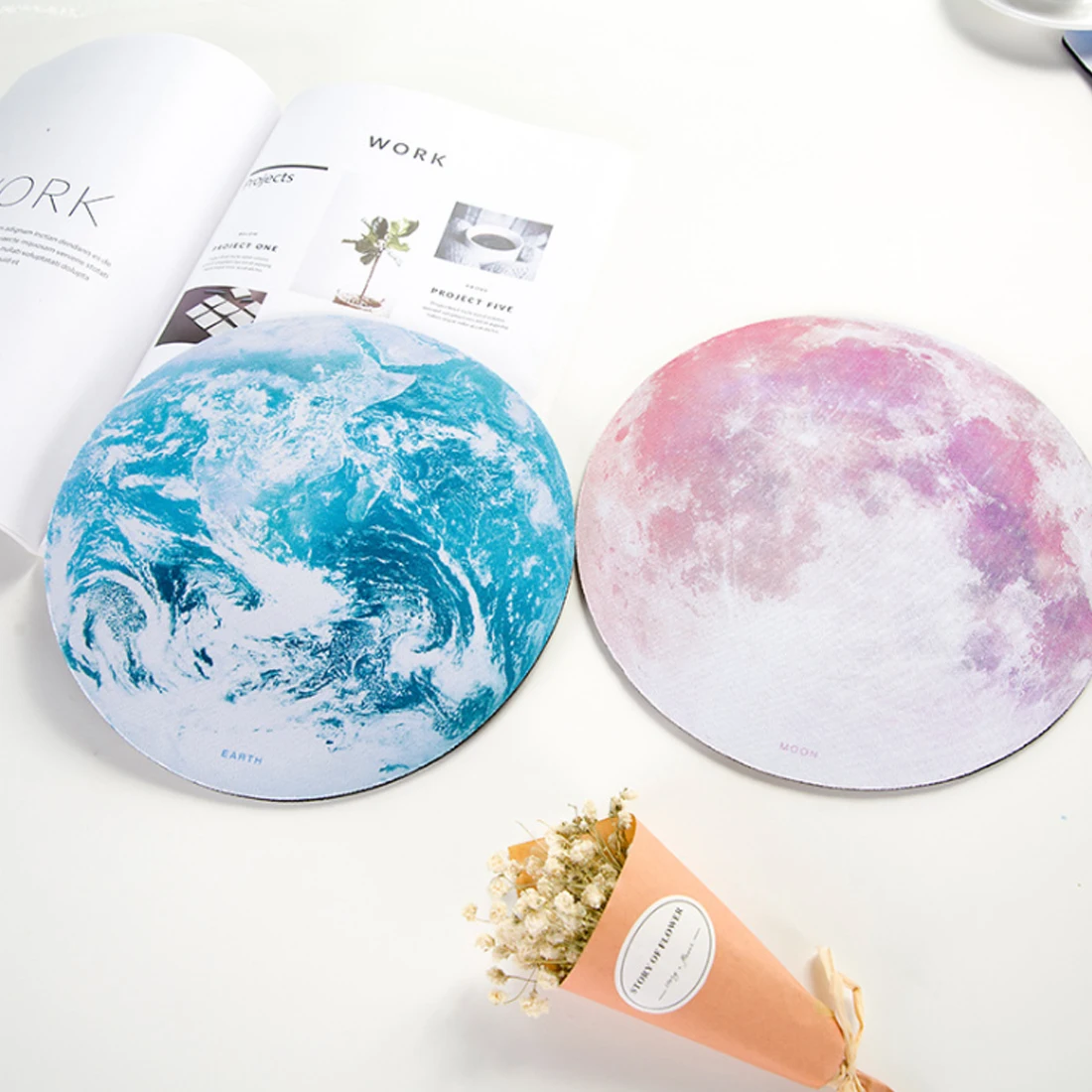 

Etmakit Good Sale Planet Series Mat 220 x 220 x 3mm Circular Mouse Pad With Style Earth/moon/swan/Lotus