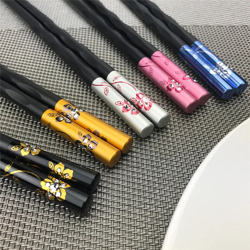 Chopsticks 1 Pair Beautiful Black Chinese Chop sticks High Temperature