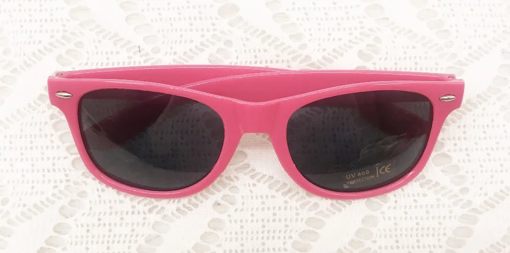24 упаковки неоновые 80's стиль вечерние солнцезащитные очки милые Свадебные сувениры фантастические вечерние игрушки на день рождения для хорошие сумки
