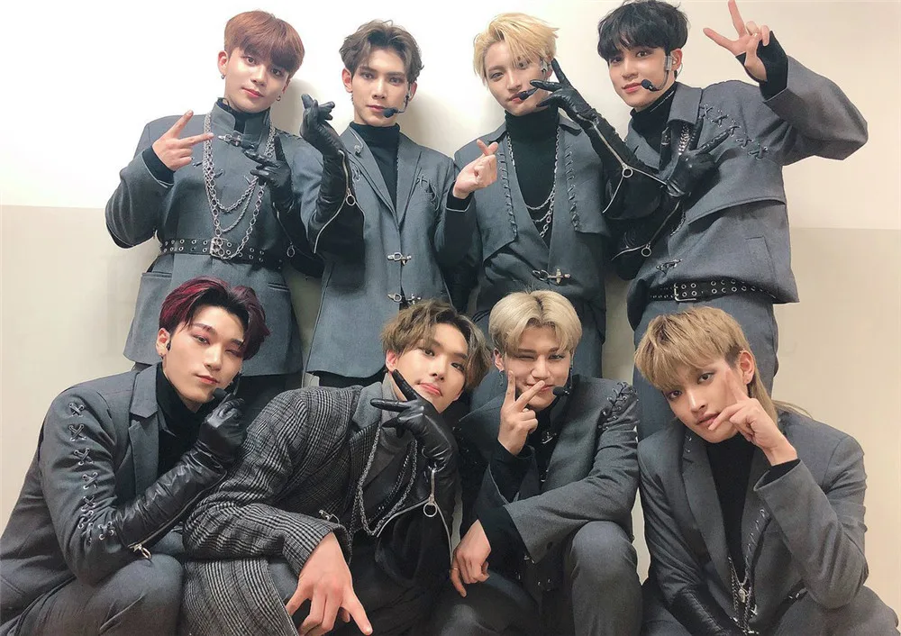 Ateez музыкальная группа плакаты настенные принты глянцевая бумага украшения спальни дома искусство бренд