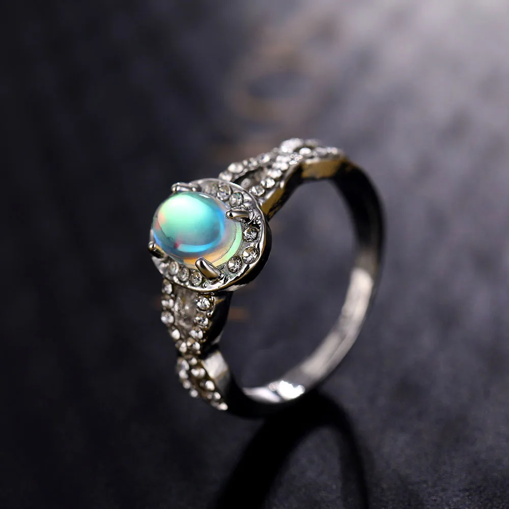 FAMSHIN Bohemian Vintage Silver Color Opal Stone Rings Women Fashion Ring Wedding Engagement Rings Jewelry Dropshipping 2018 New