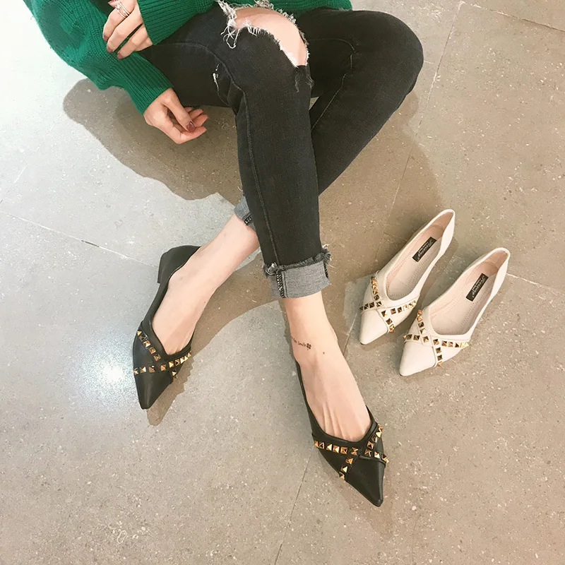 Bas Luxe Célibataires Femmes Confortable Fond Doux Pointu Designer Chaussures fonds De Plat Nouveau FAqUxSw