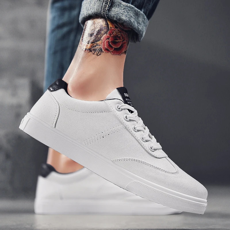 

New White Canvas Shoes For Men breathable Men's Casual shoes chaussure homme male shoes adult footwear mens sneakers