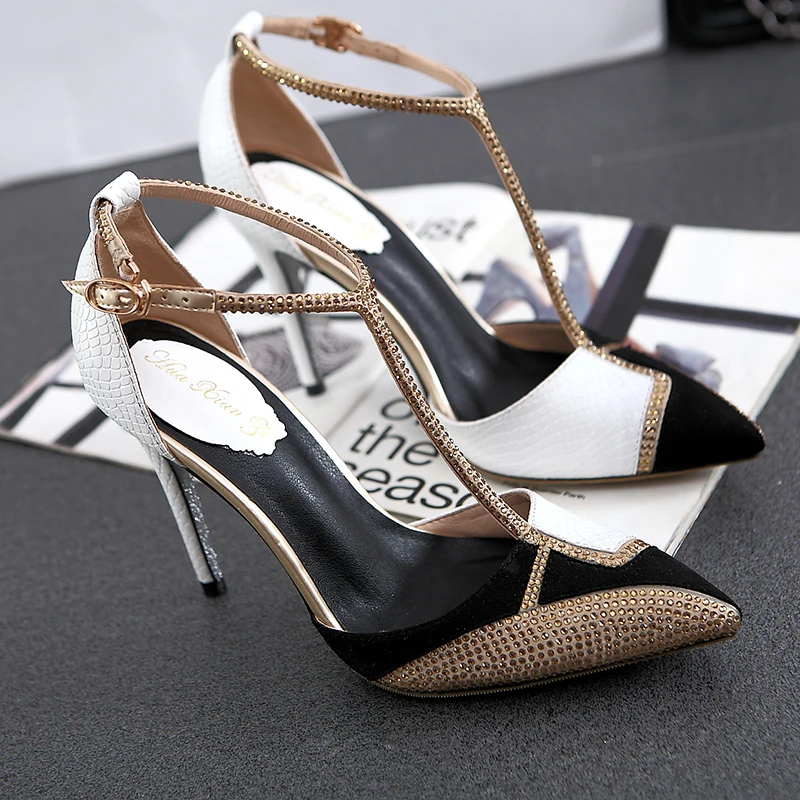 pointed heels online