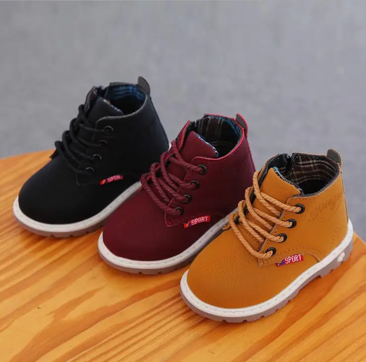 

Top Selling Children Shoes Boys Fashion Boots Autumn Winter New Gentleman Leather Martin Boots Girls Flat Shoes