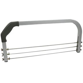 

FJS 3 CAKE LAYER SLICER LEVELLER INTERLAYER INDUSTRY STANDARD