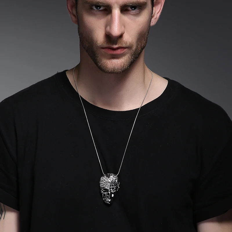 

Bijoux Jewelry Accessoris for Men Women Skull Necklace Gold Skeleton Crystal Rhinestone Head Portrait Chokers