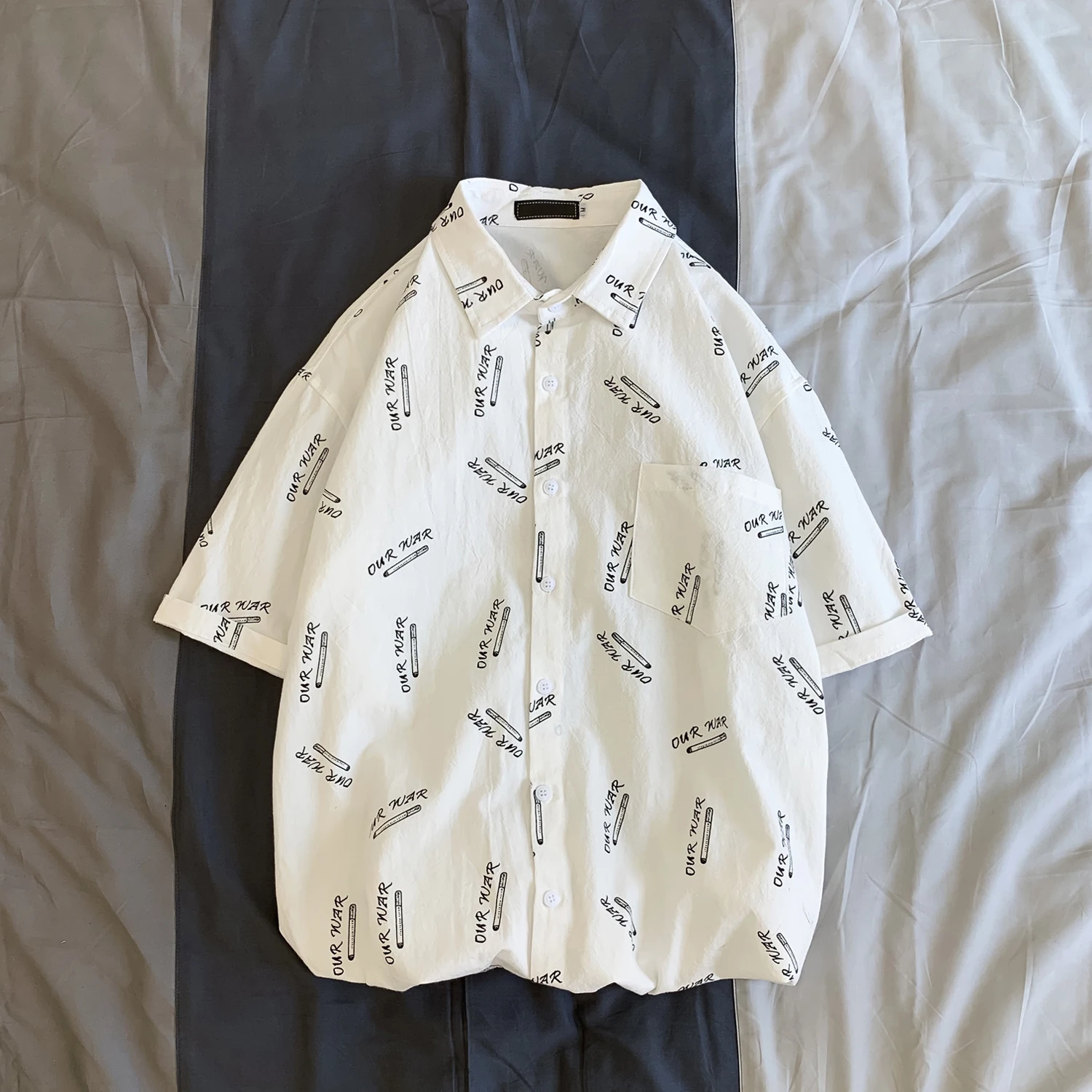 Spring And Summer New Korean Version Of Harajuku Men's Casual Loose Graffiti Cotton Short-sleeved Hawaiian Shirt M-XL Best - Цвет: white