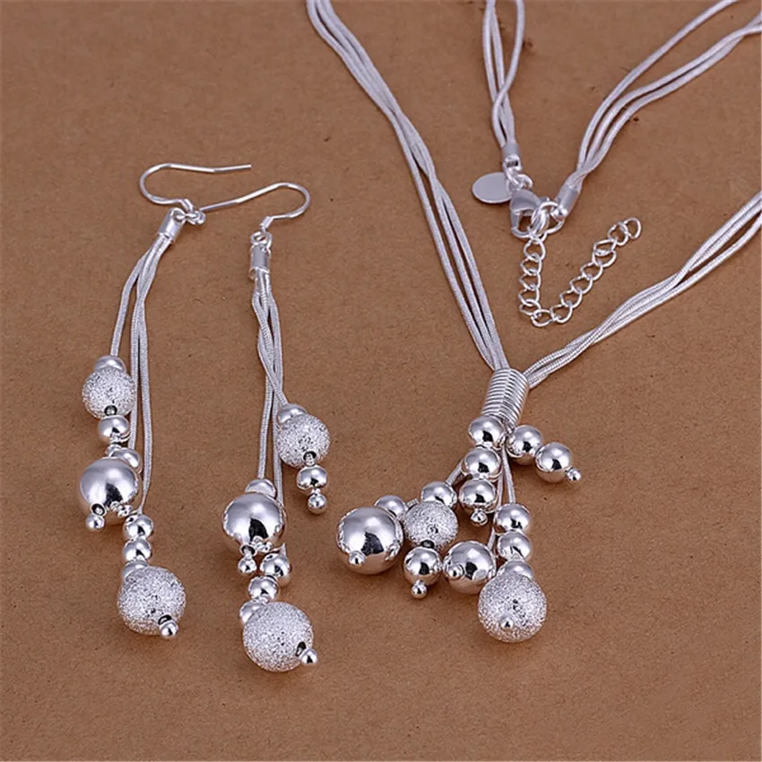 

Hot silver plated jewelry set European style temperament triple chain bundle beads necklace Drop Earrings S121