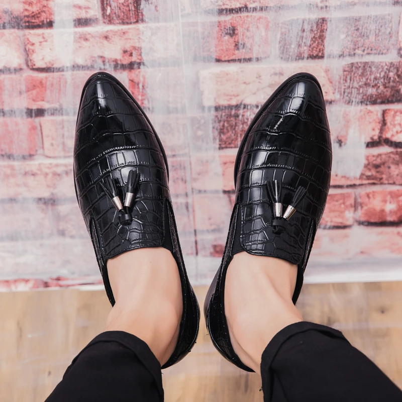 fashion snake skin leather shoes men luxury brand designer fish dress male footwear wedding italian brogue oxford shoes for men (17)