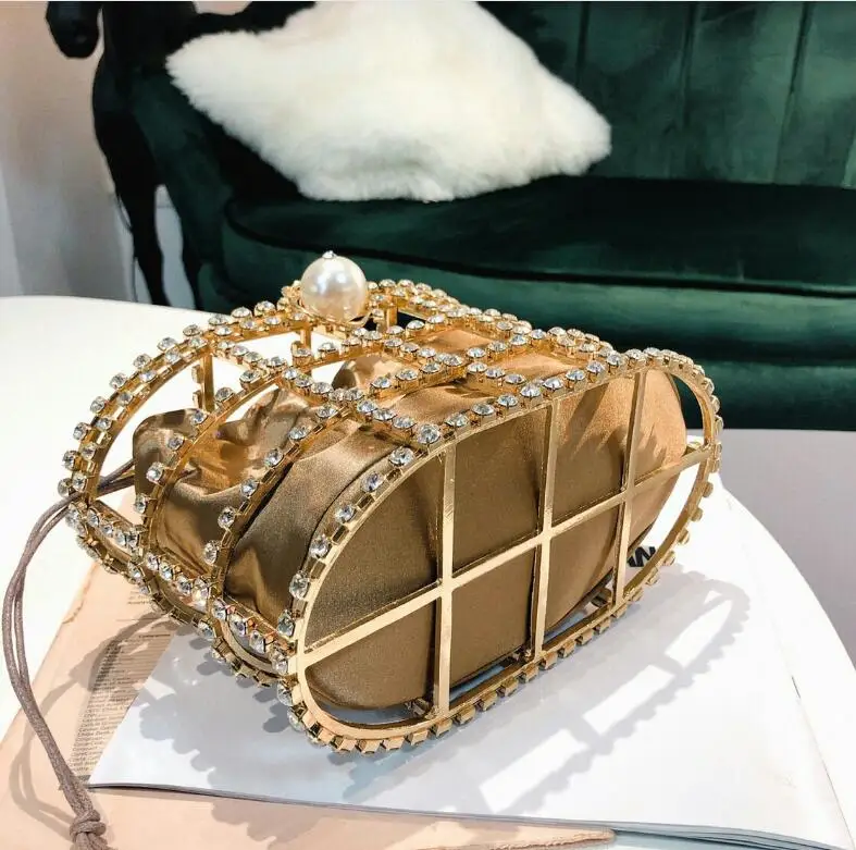 Luxury Diamonds Women's Handbag Fashion Designer Clutch Evening Bag Bead Pearls Top Handle Bag Tote Busket Cage Shape Party Bag