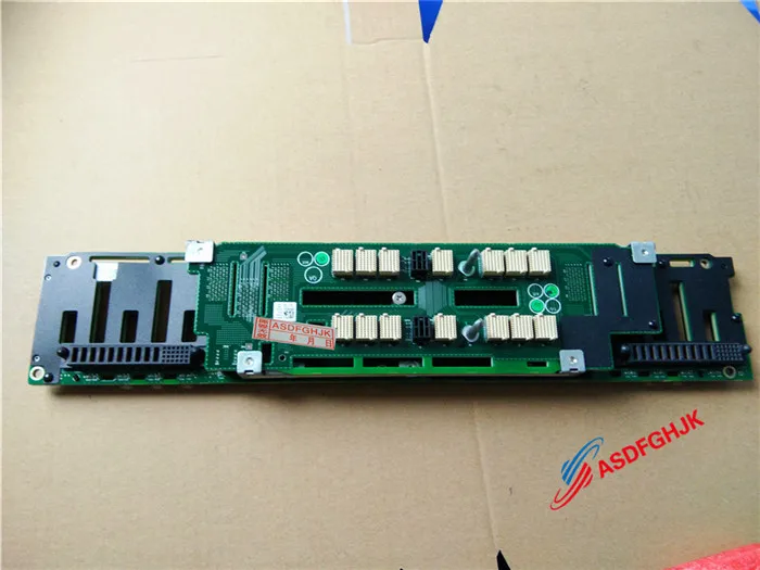 

Original 0VCK1 0T970K FOR DELL PowerVault MD1220 24 x 2.5" BackPlane w/MidPlane T970K CN-0T970K fully tested