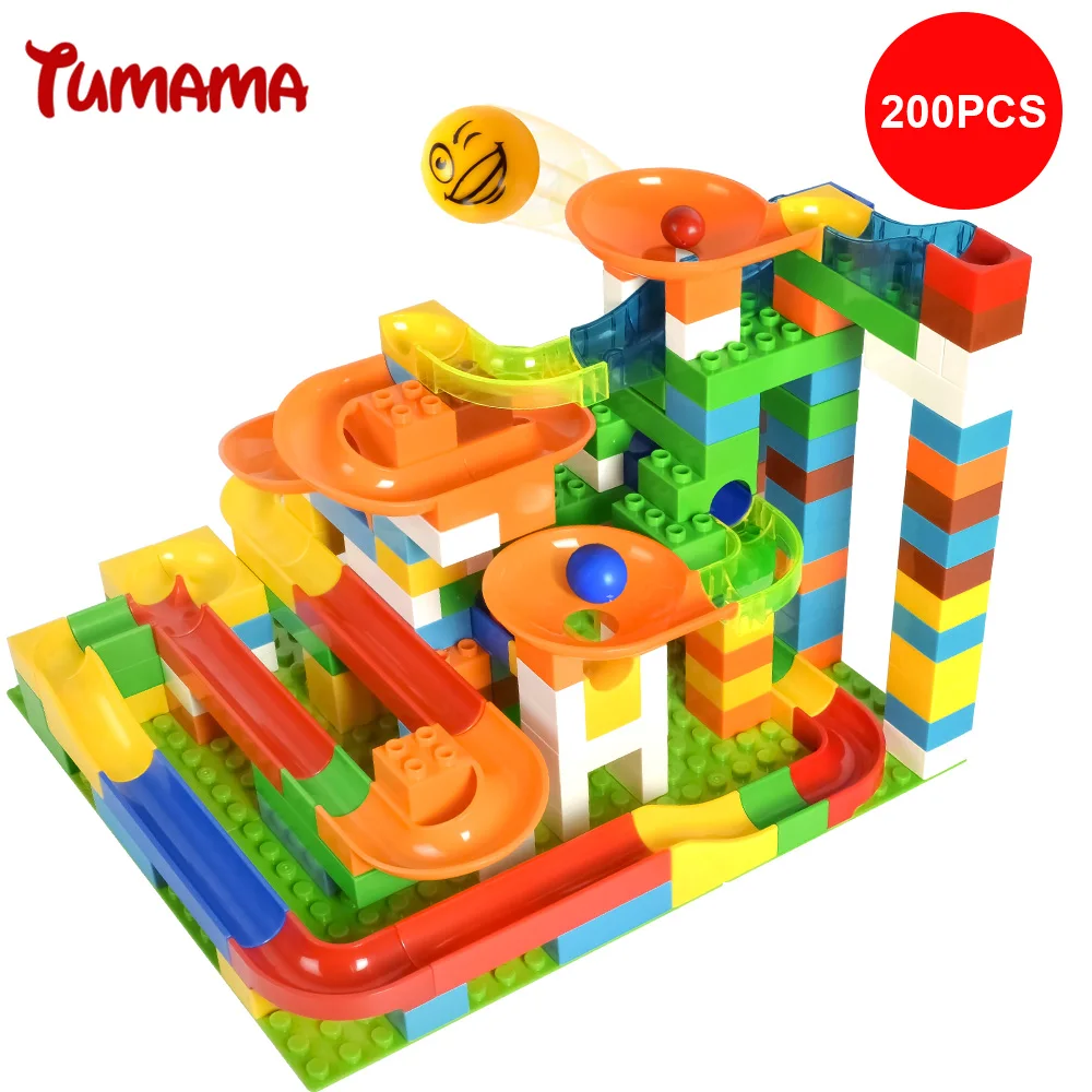 Hot Wheels Track TUMAMA 202-Piece Magic Castle Race Track Set