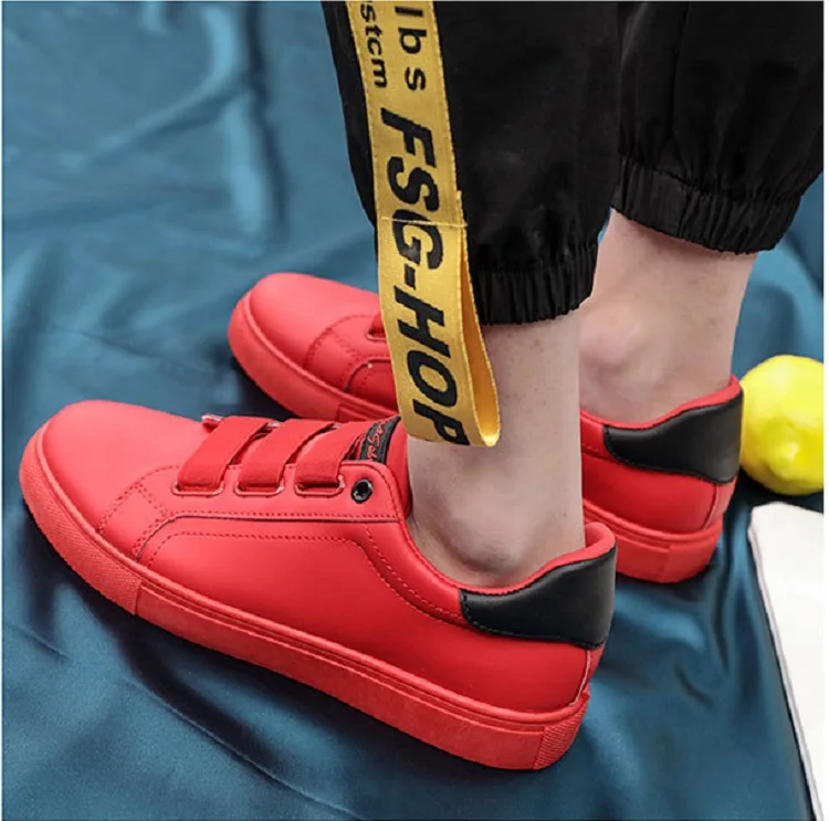 Spring Autumn Man Skateboarding Leather stitching Shoes Sneakers Breathable Elastic band  Hard-Wearing Round head Flat Shoes Man (16)
