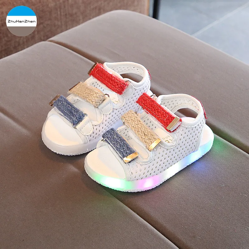 

2018 summer 1 to 3 years old boys and girls sports shoes led lights baby sandals breathable infant sneakers glowing cool shoes