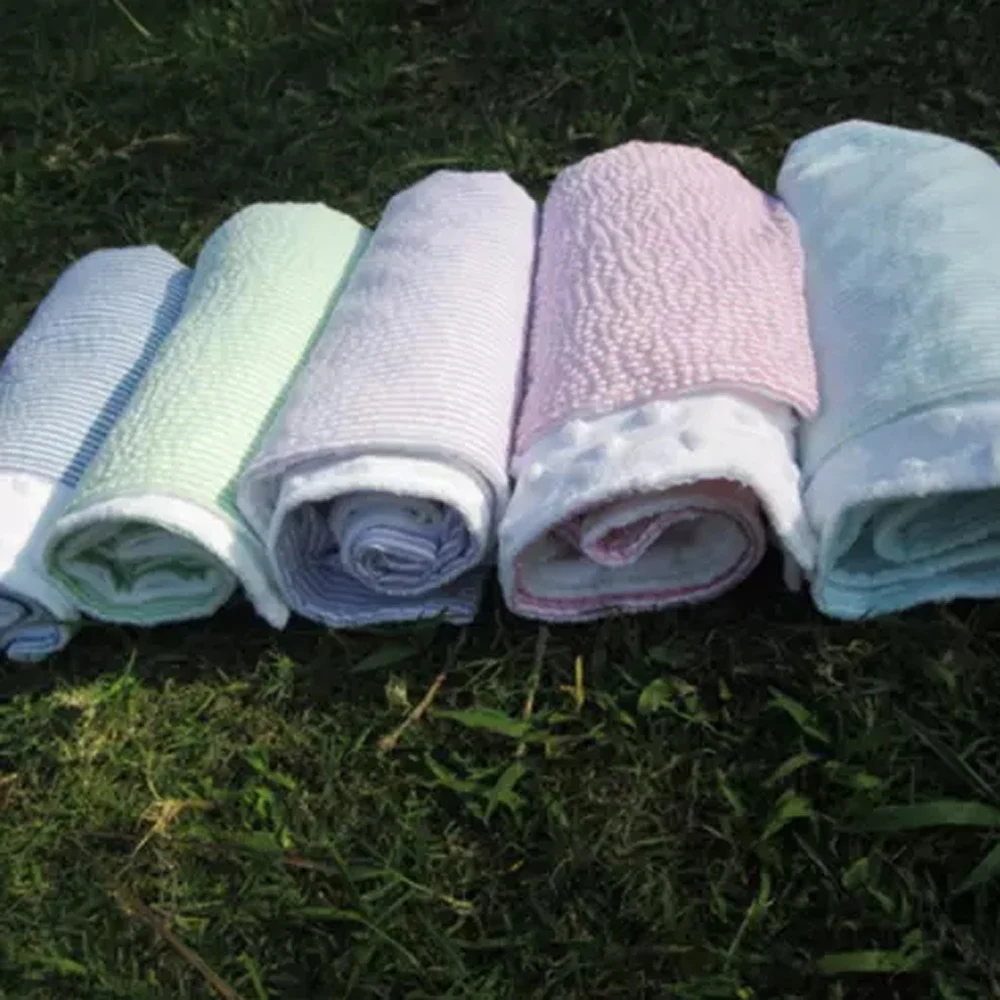 Мягкое комфортное детское одеяло из жатого хлопка; пеленка для новорожденных; вязаное постельное белье из жатого хлопка для малышей; одеяло с Минки; DOM166
