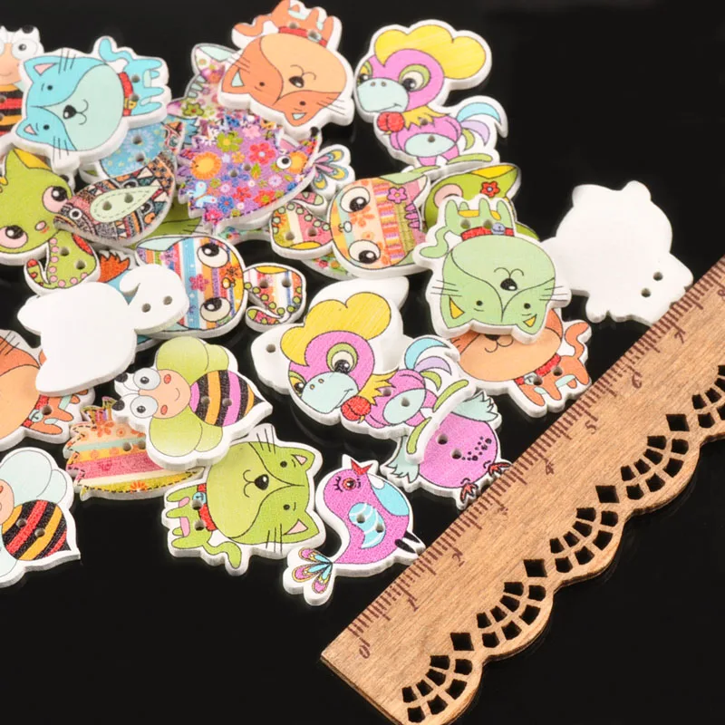 

25pcs 2 Holes Mix Shape Painting Wood Buttons For Clothing Crafts And Scrapbooking Sewing Garment Button Decorative 25-35m M1713