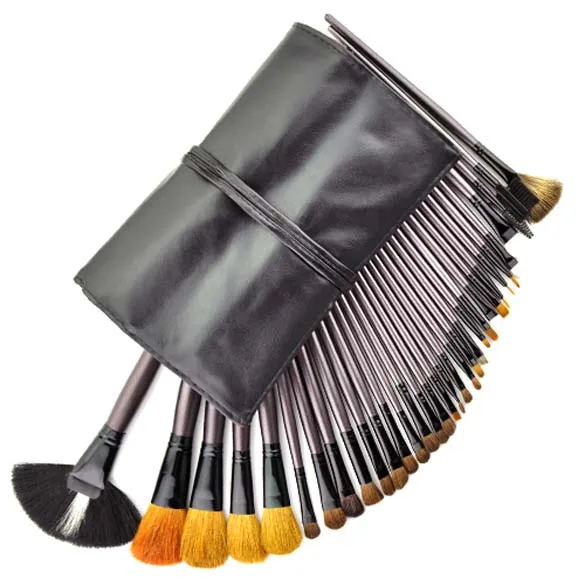 34 Pieces Comestic Kit with Black Case Professional Makeup Accessories